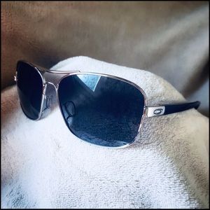 Oakley Sanctuary Sunglasses